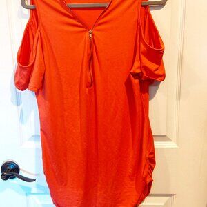 Women's cold shoulder top